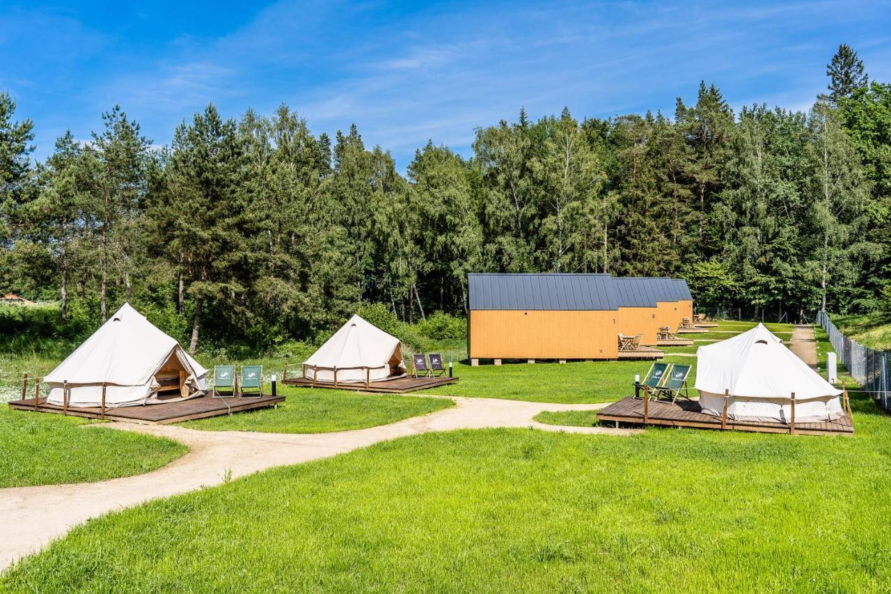 Gulbity Camp Villa Eksteriør billede