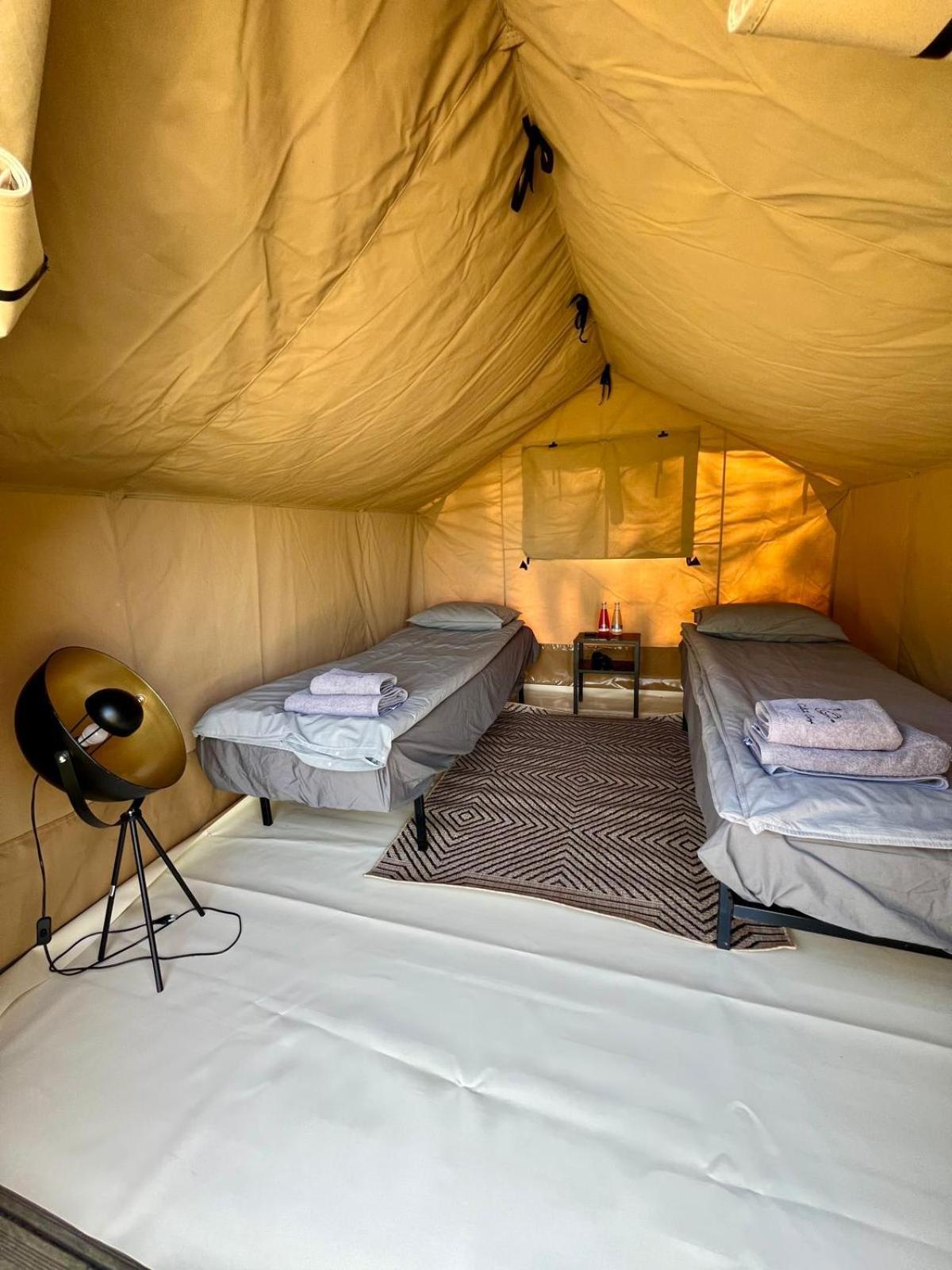 Gulbity Camp Villa Eksteriør billede